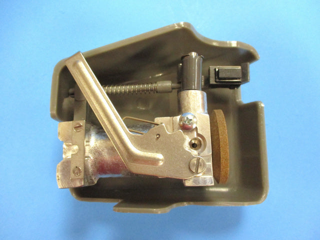 Old Style Sharpener for Hobart 2612, 2712, 2812, 2912 Slicers. Replaces 873847-1.