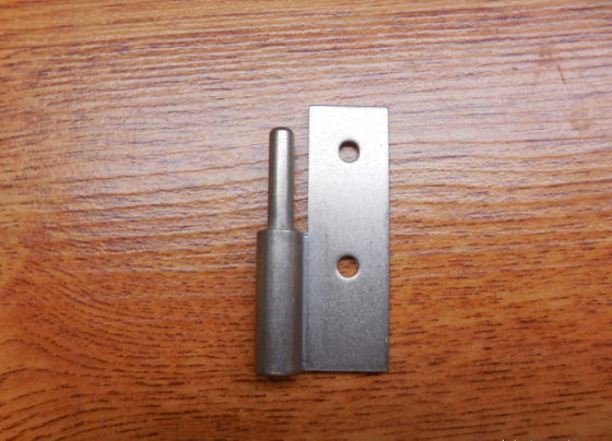 Short Door Hinge Replaces 00-437676 for Hobart 6614 & 6801 Meat Saws