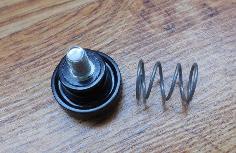 Meat Pusher Shaft Knob & Spring for Hobart 808, 818, 909, 919 Slicers. Replaces 3275-00029, 3275-00029.